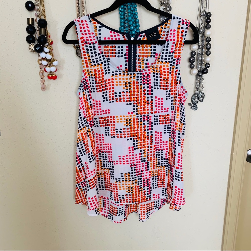 Beautiful Sleeveless Blouse